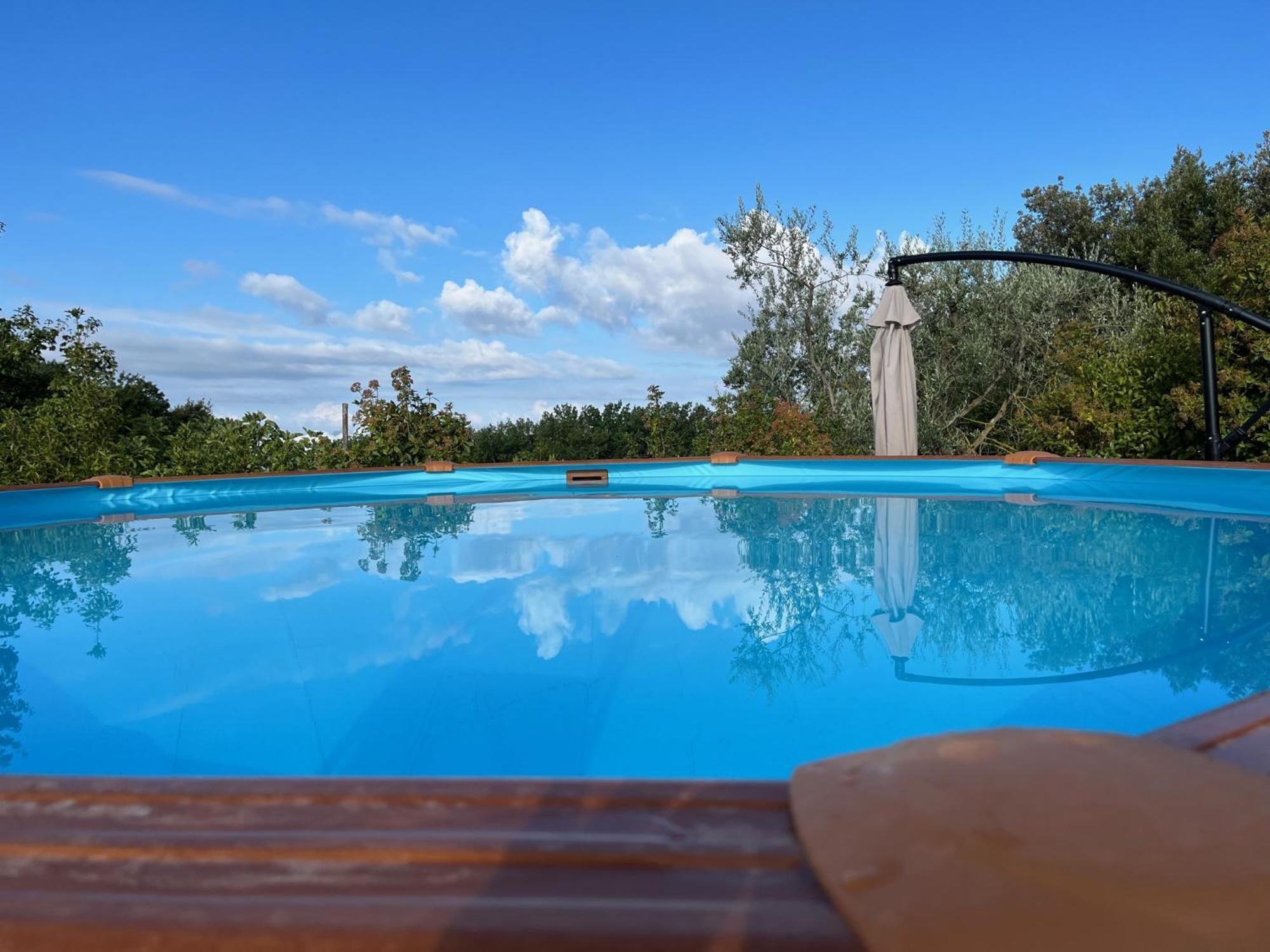 Agriturismo Podere Dell' Olmo Amelia Exterior photo