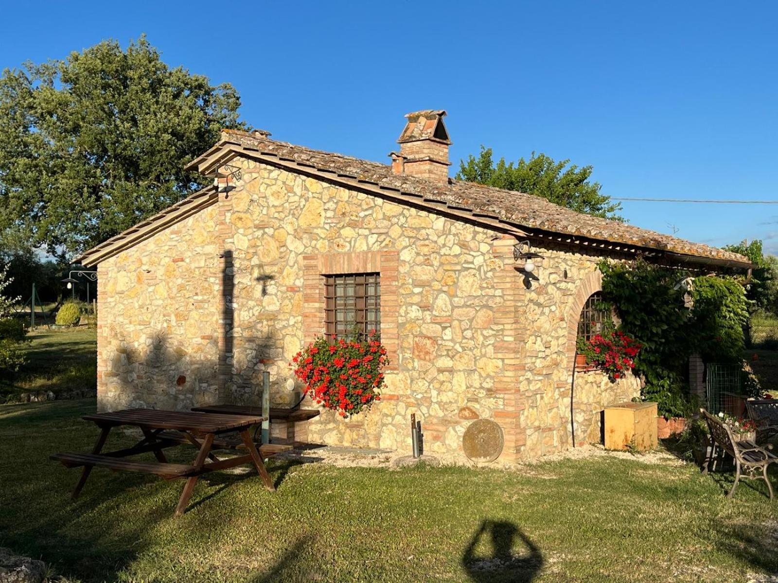 Agriturismo Podere Dell' Olmo Amelia Exterior photo